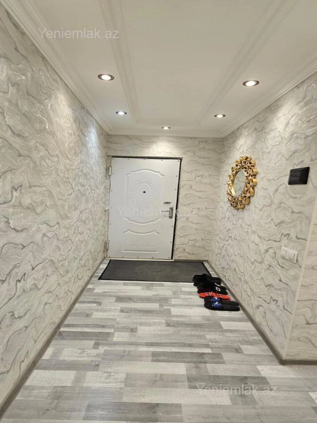 Satılır 2 otaqlı köhnə tikili 45 m²