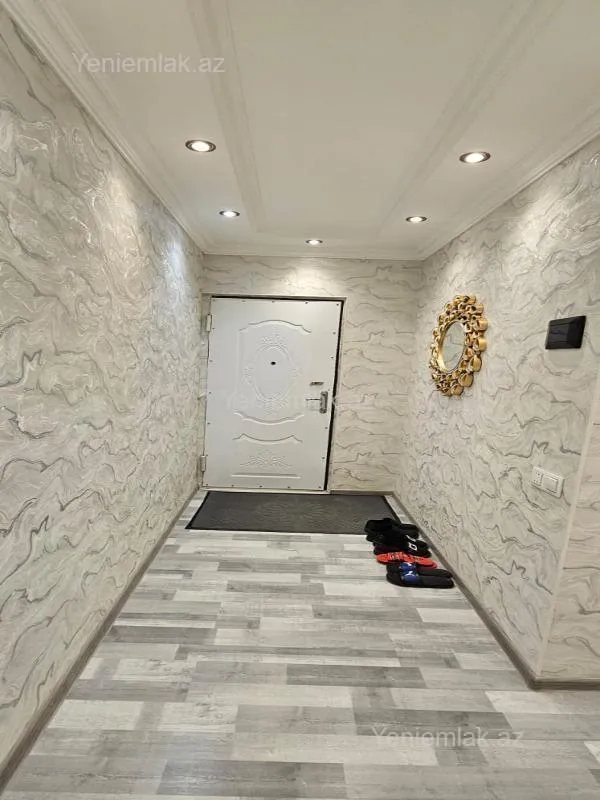 Satılır 2 otaqlı köhnə tikili 45 m²