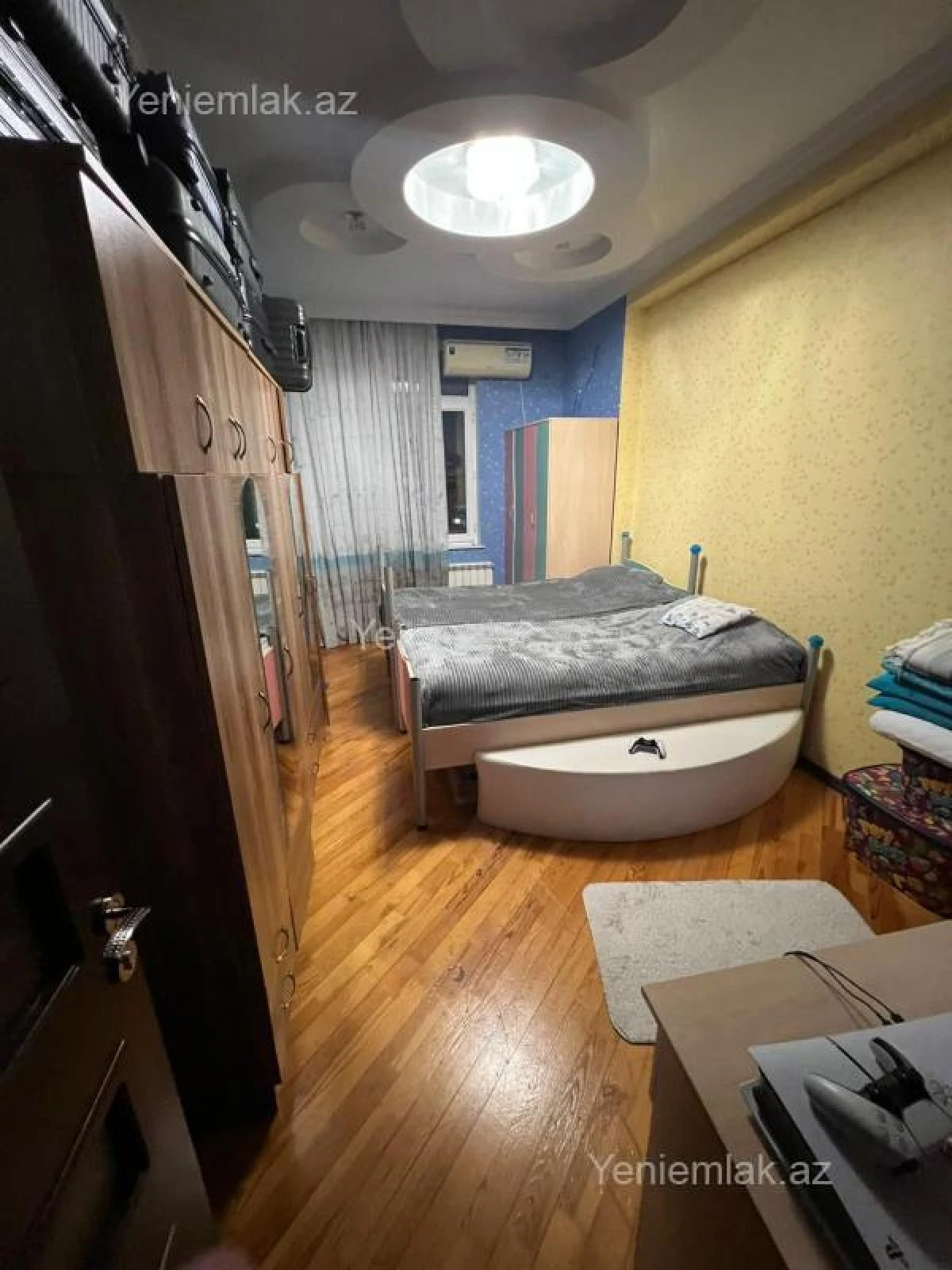 Satılır 3 otaqlı yeni tikili 120 m²
