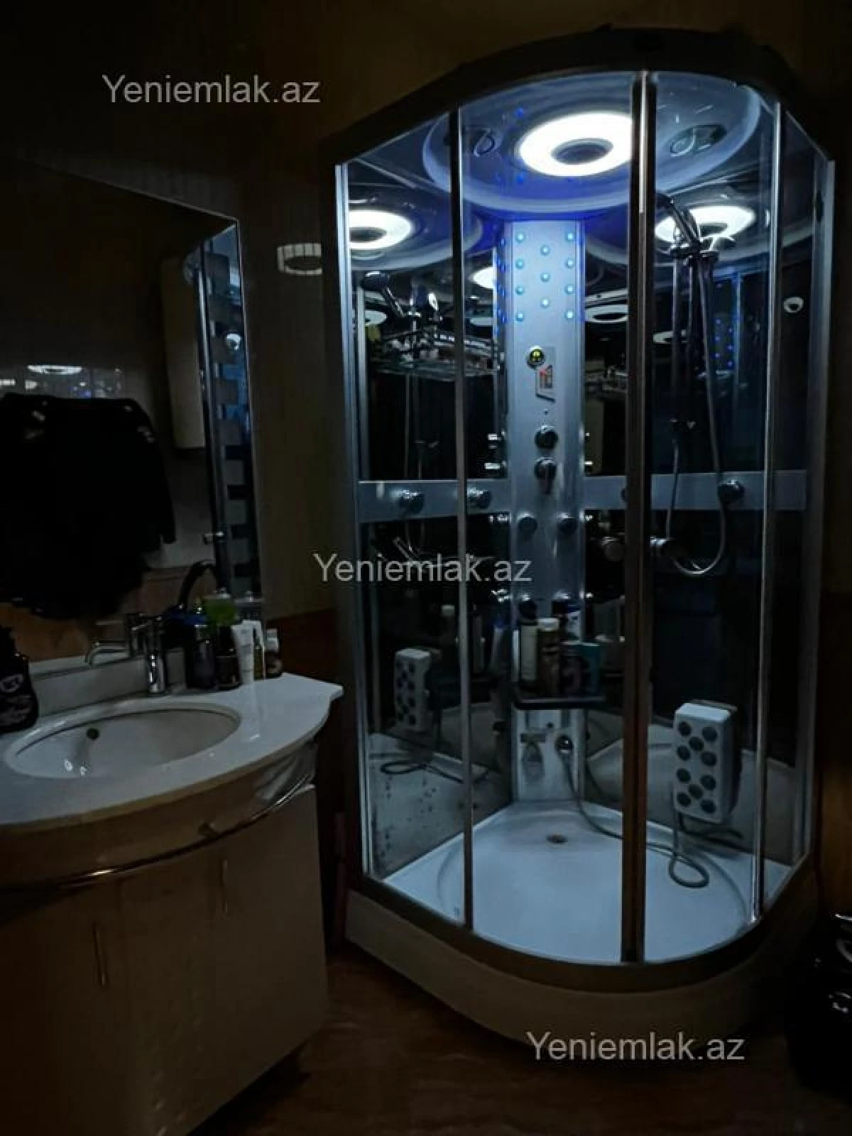 Satılır 5 otaqlı yeni tikili 255 m²