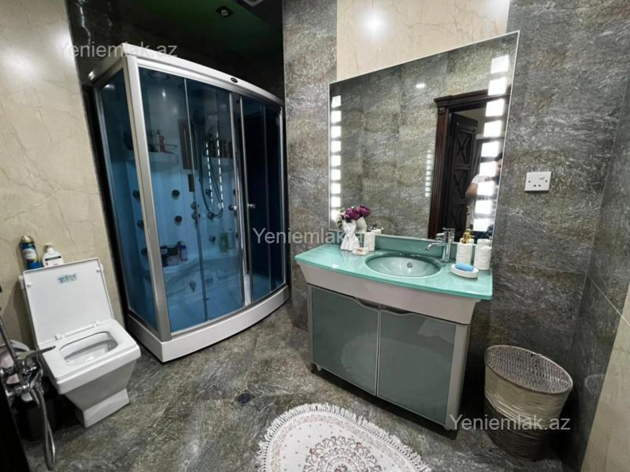 Satılır 5 otaqlı yeni tikili 255 m²