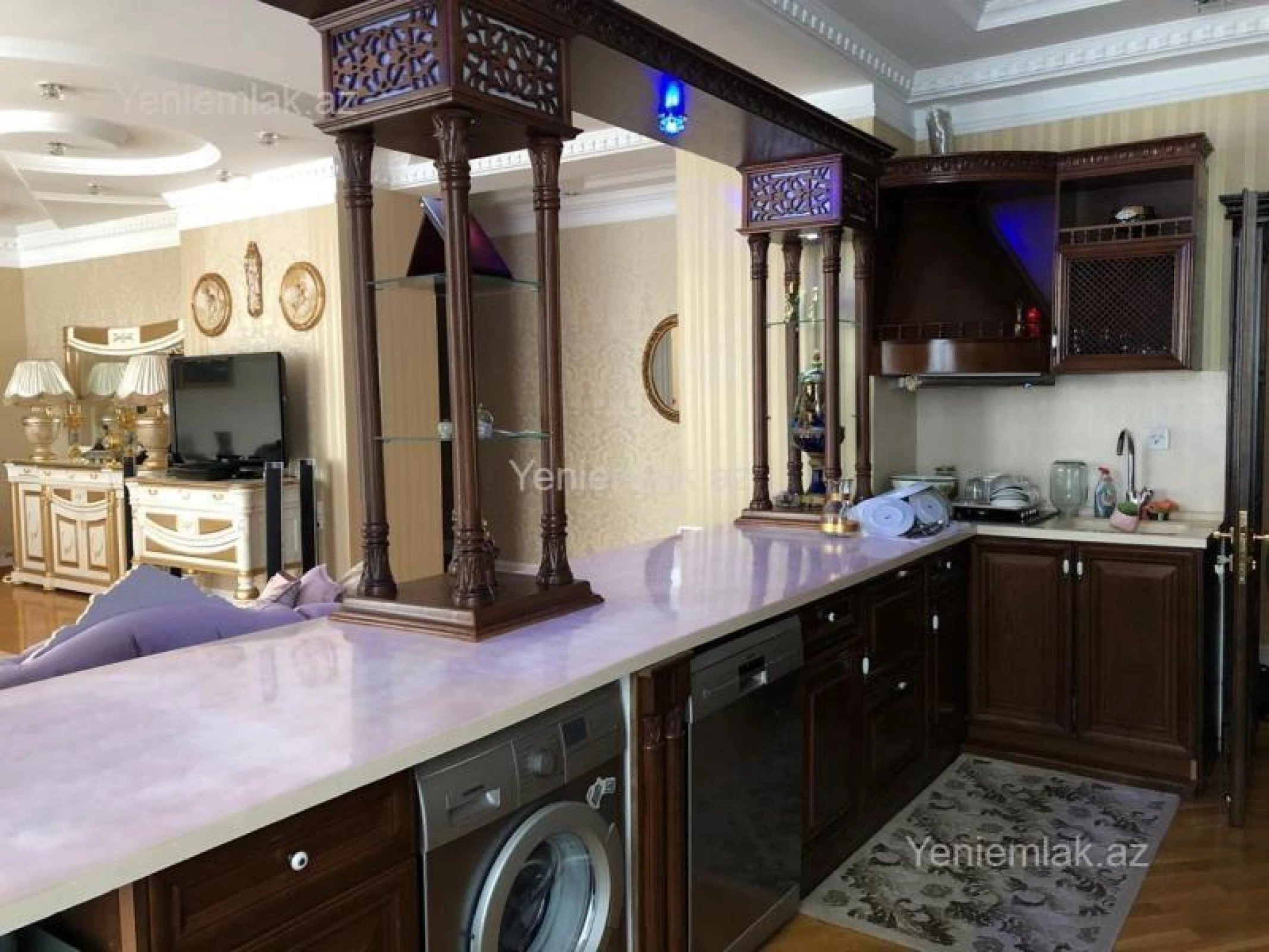 Satılır 5 otaqlı yeni tikili 255 m²