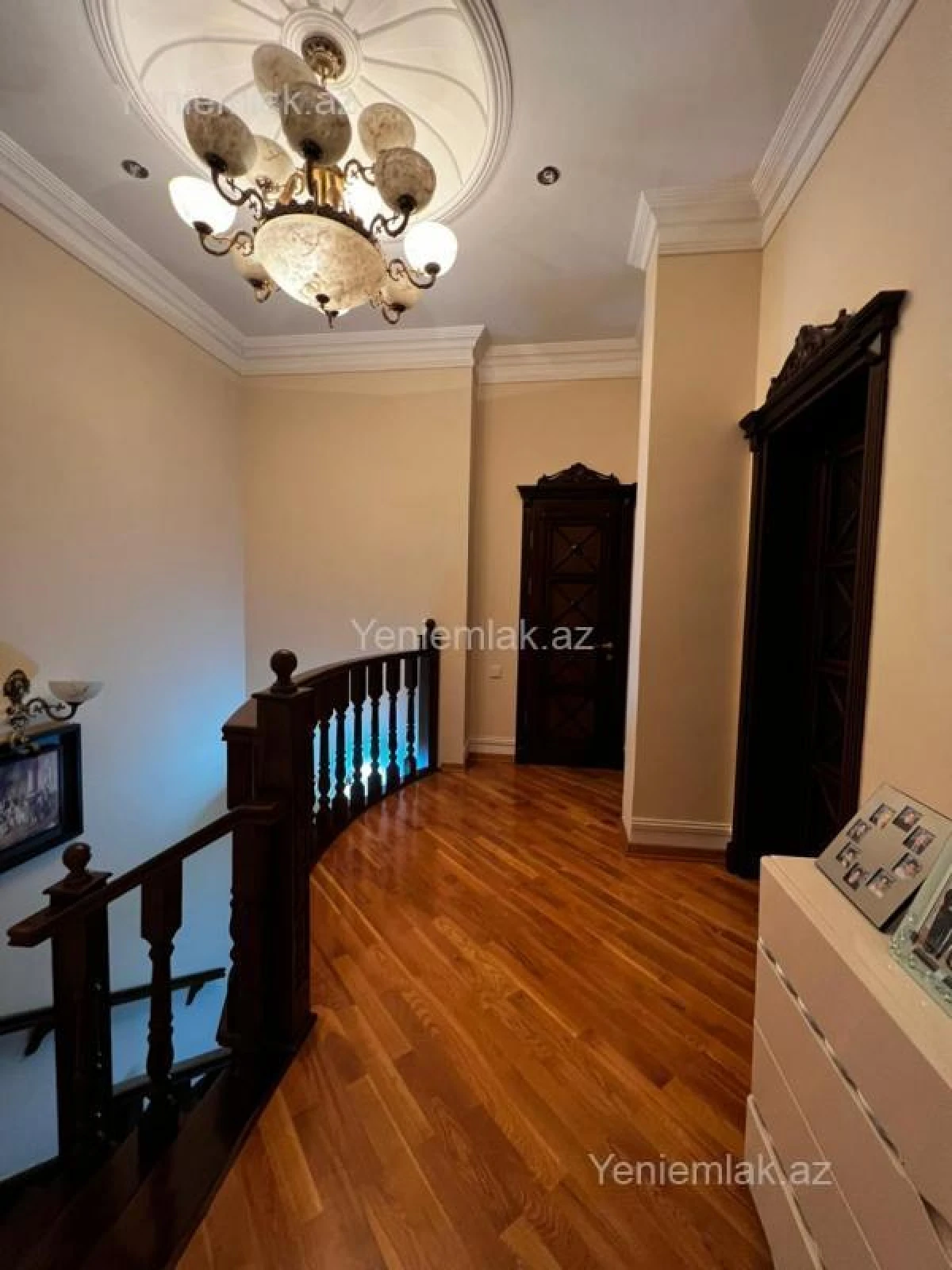 Satılır 5 otaqlı yeni tikili 255 m²