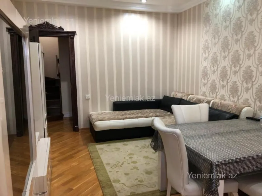 Satılır 5 otaqlı yeni tikili 255 m²