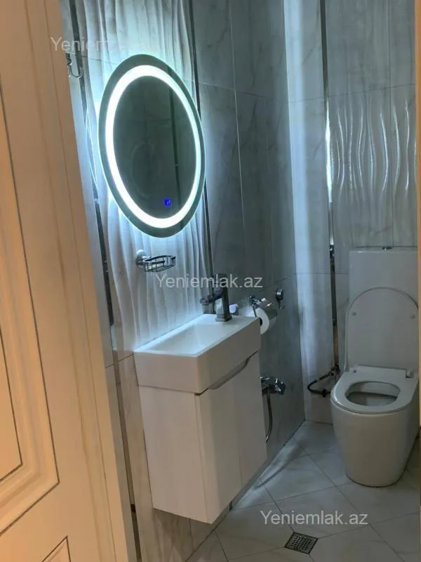 Satılır 3 otaqlı yeni tikili 85 m²