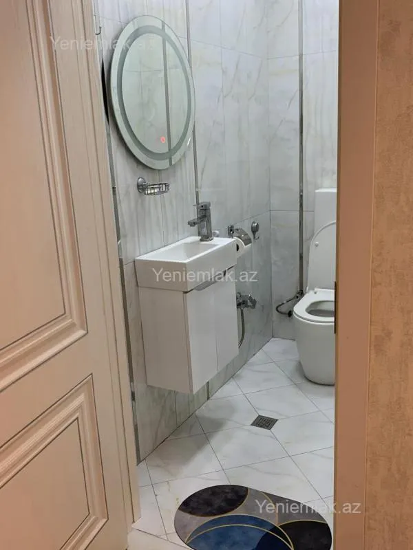 Satılır 3 otaqlı yeni tikili 85 m²