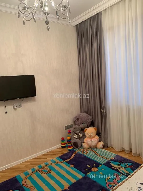 Satılır 3 otaqlı yeni tikili 85 m²