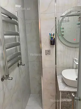Satılır 3 otaqlı yeni tikili 85 m²
