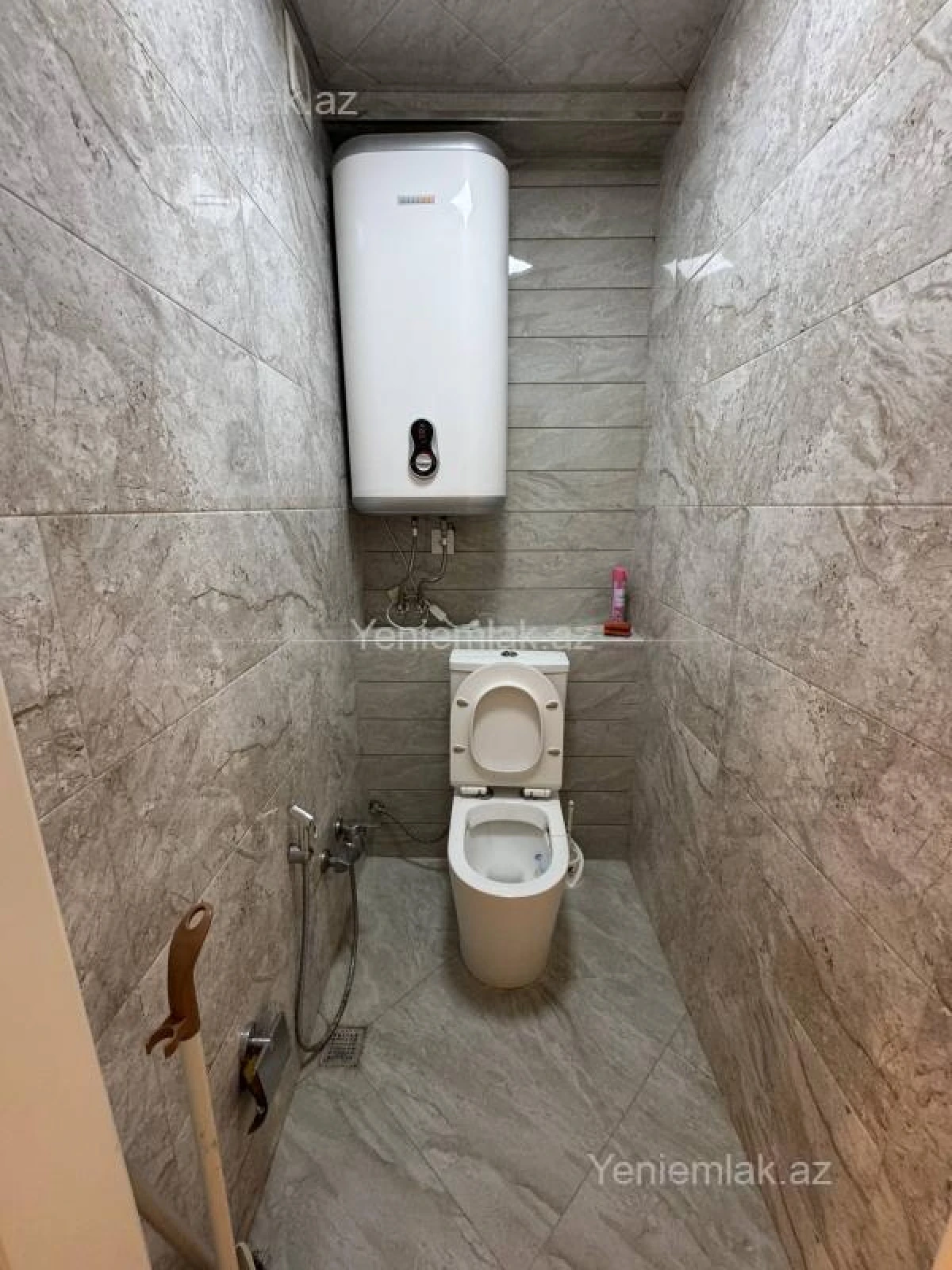 Satılır 2 otaqlı yeni tikili 60 m²
