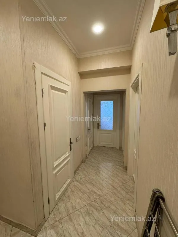 Satılır 2 otaqlı yeni tikili 60 m²