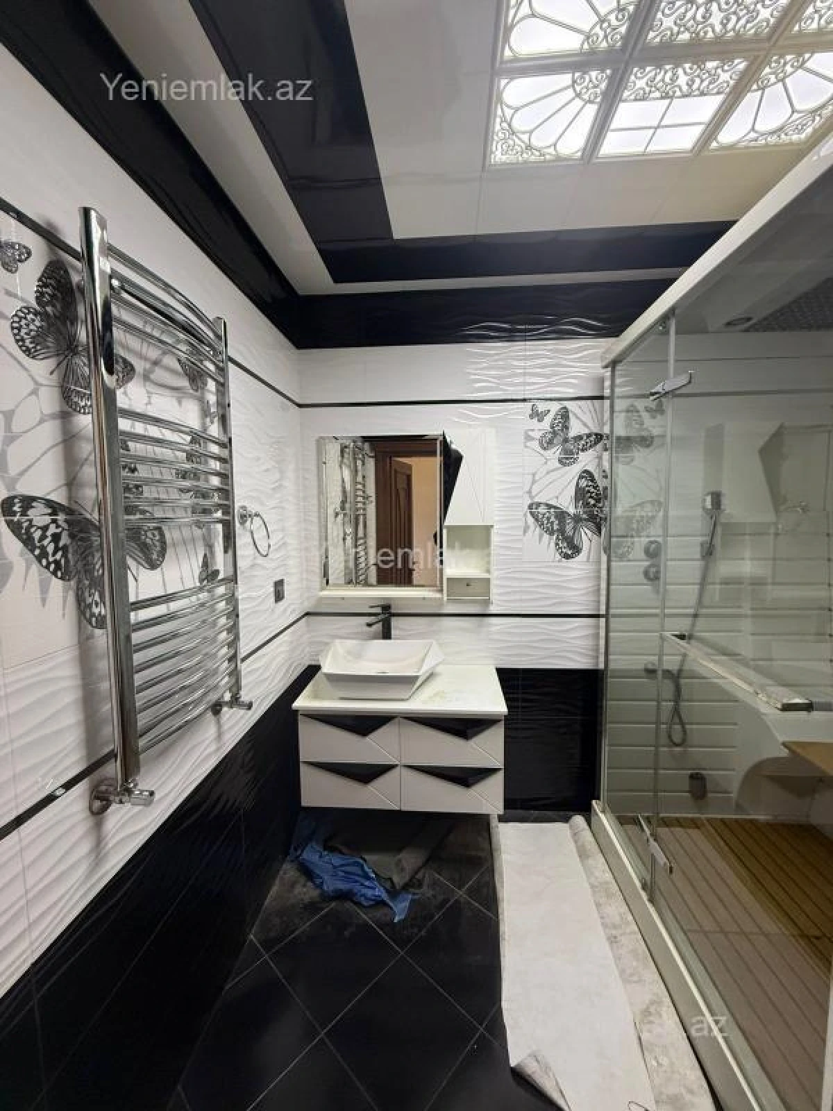 Satılır 3 otaqlı yeni tikili 155 m²