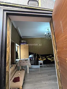 Satılır 1 otaqlı həyət evi 40 m²