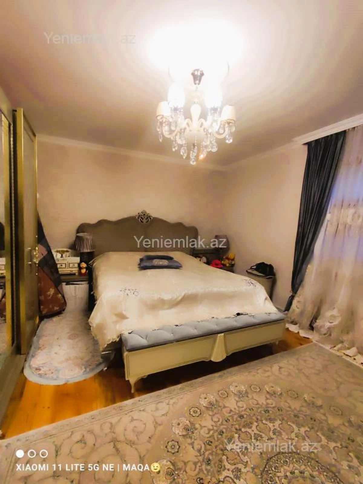 Satılır 3 otaqlı həyət evi 250 m²