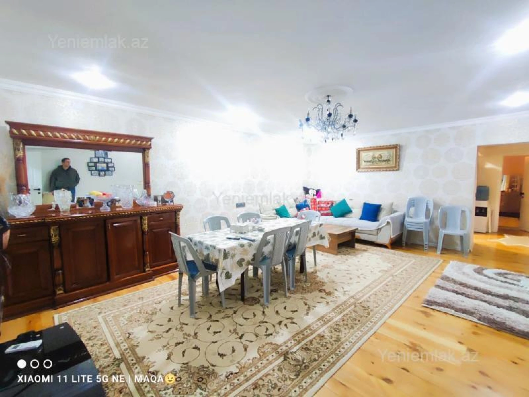 Satılır 3 otaqlı həyət evi 250 m²