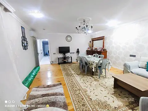 Satılır 3 otaqlı həyət evi 250 m²