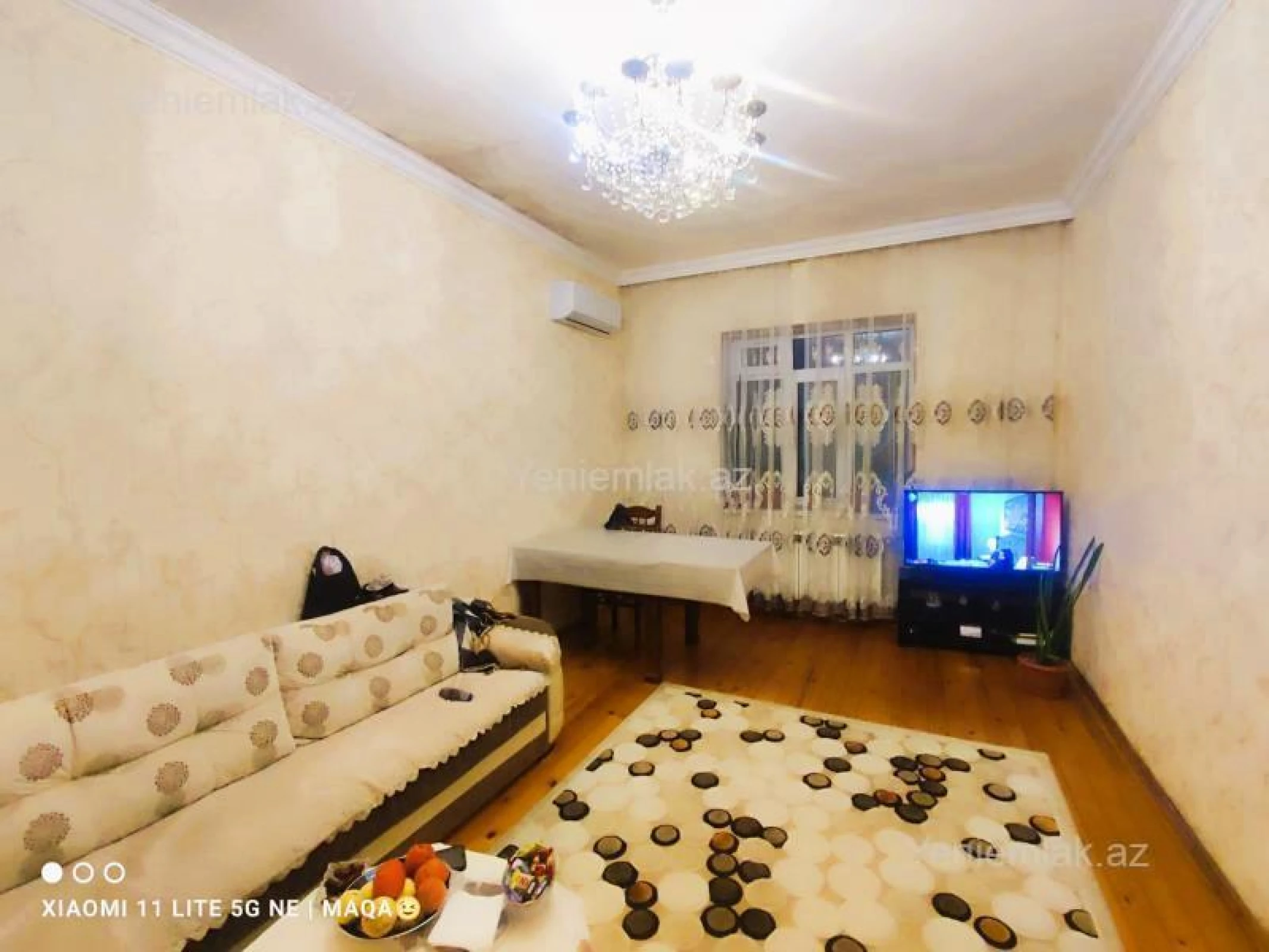 Satılır 3 otaqlı həyət evi 200 m²