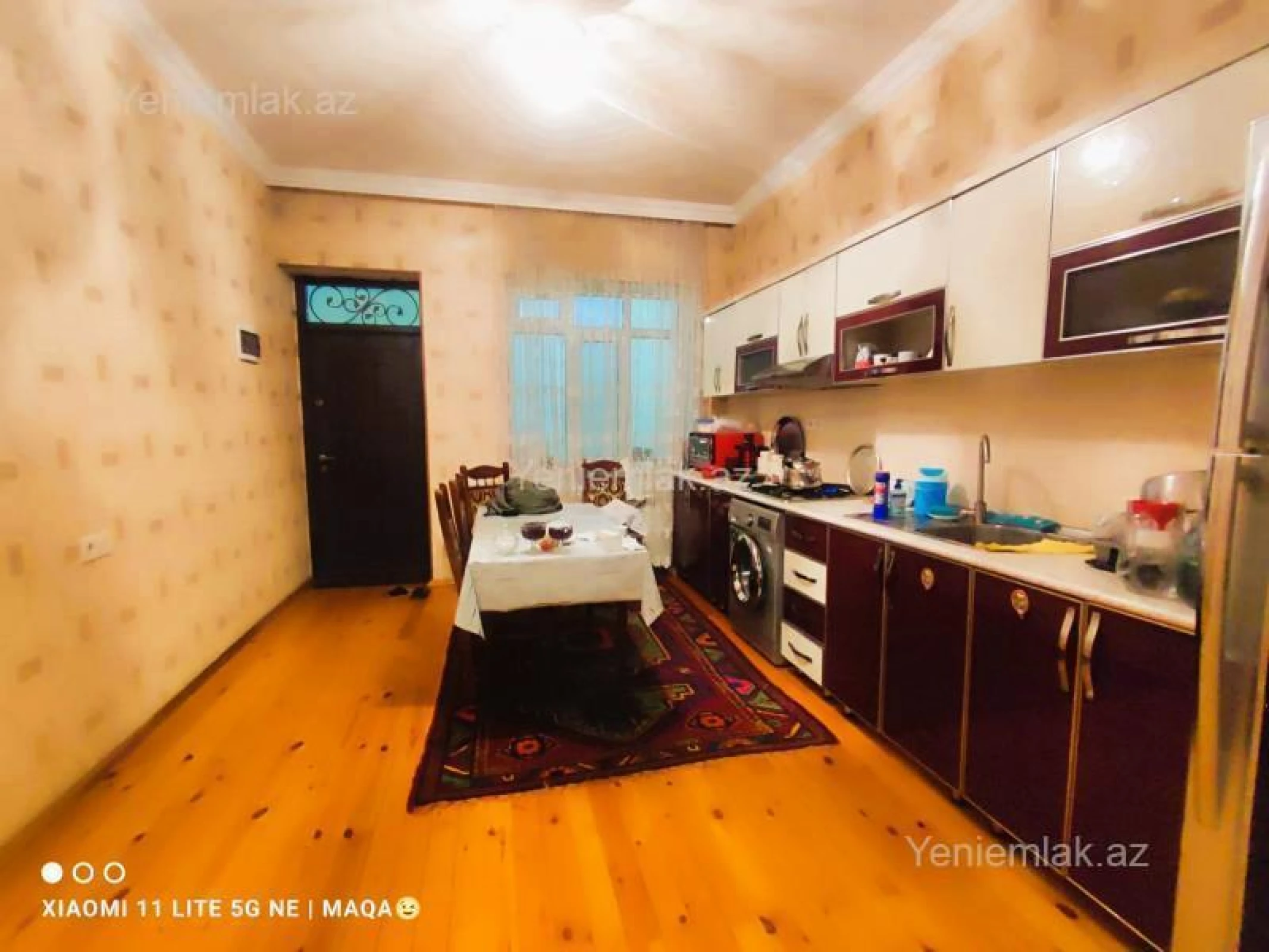 Satılır 3 otaqlı həyət evi 200 m²