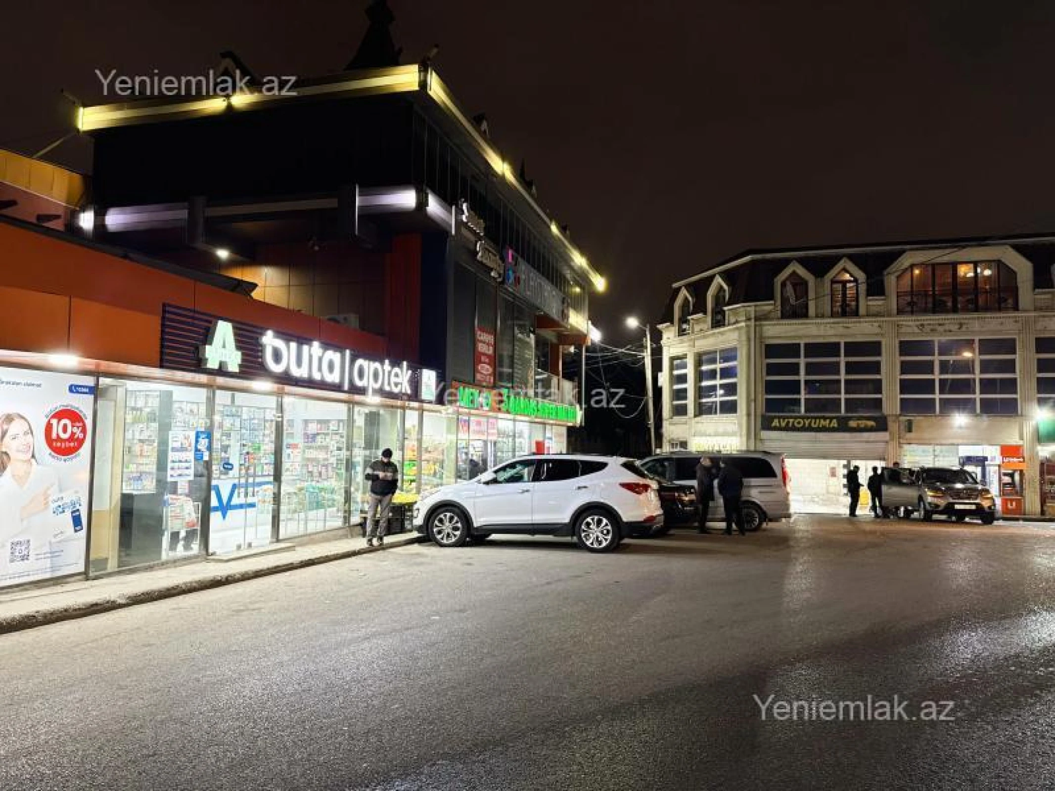 Satılır 3 otaqlı həyət evi 200 m²