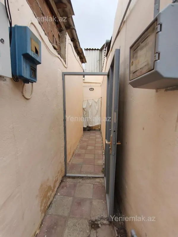Satılır 2 otaqlı həyət evi 53 m²
