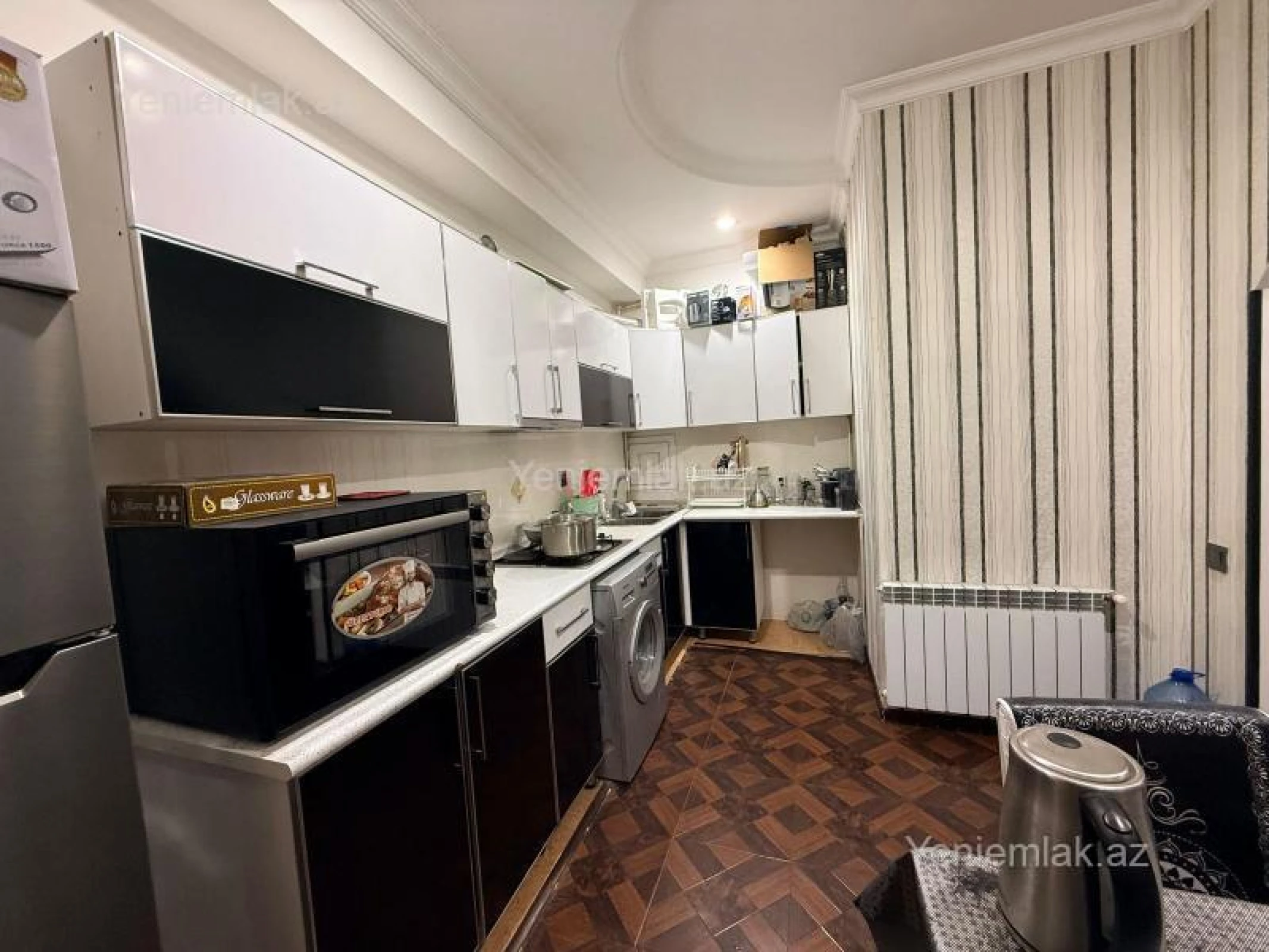 Satılır 2 otaqlı yeni tikili 72 m²