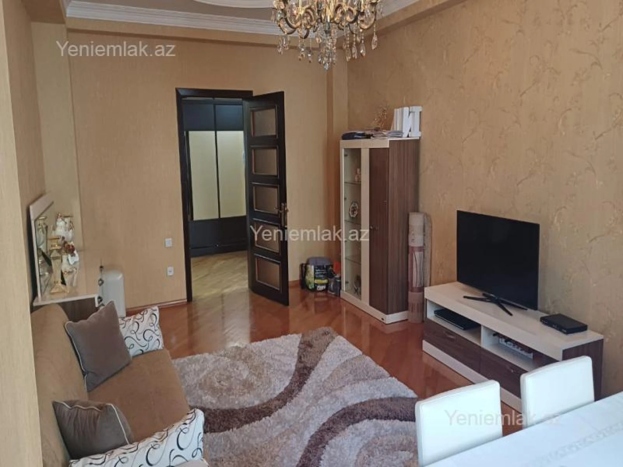 Satılır 3 otaqlı yeni tikili 138 m²