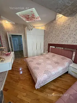 Satılır 3 otaqlı yeni tikili 100 m²