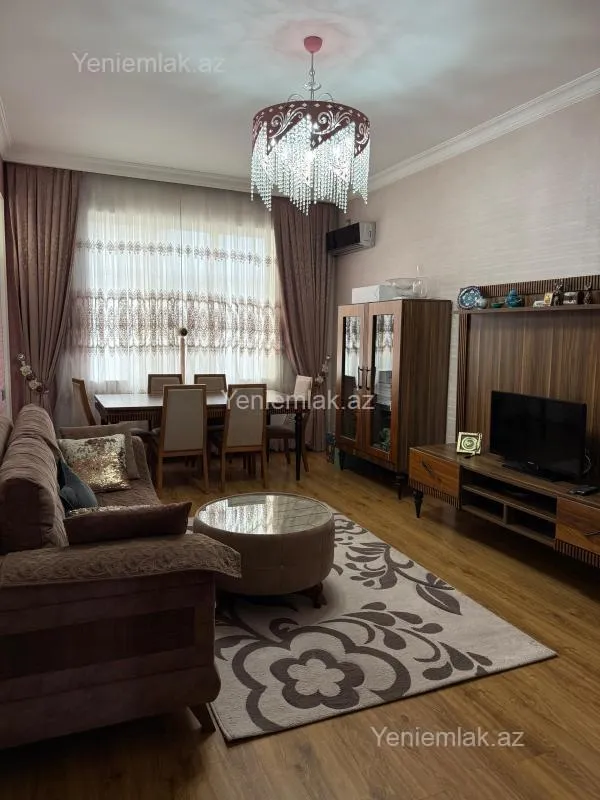 Satılır 2 otaqlı yeni tikili 100 m²