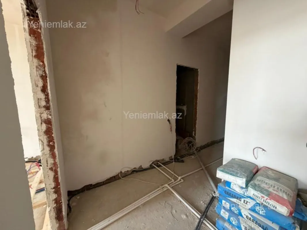 Satılır 2 otaqlı yeni tikili 69 m²