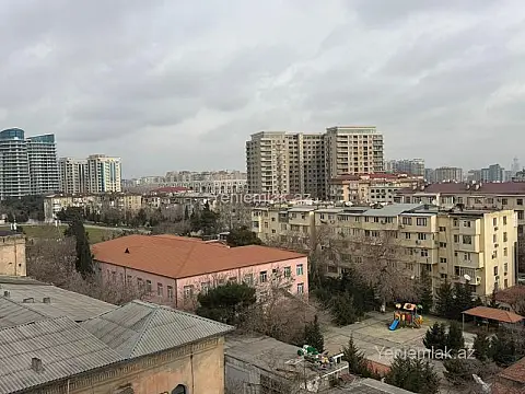 Satılır 2 otaqlı yeni tikili 69 m²