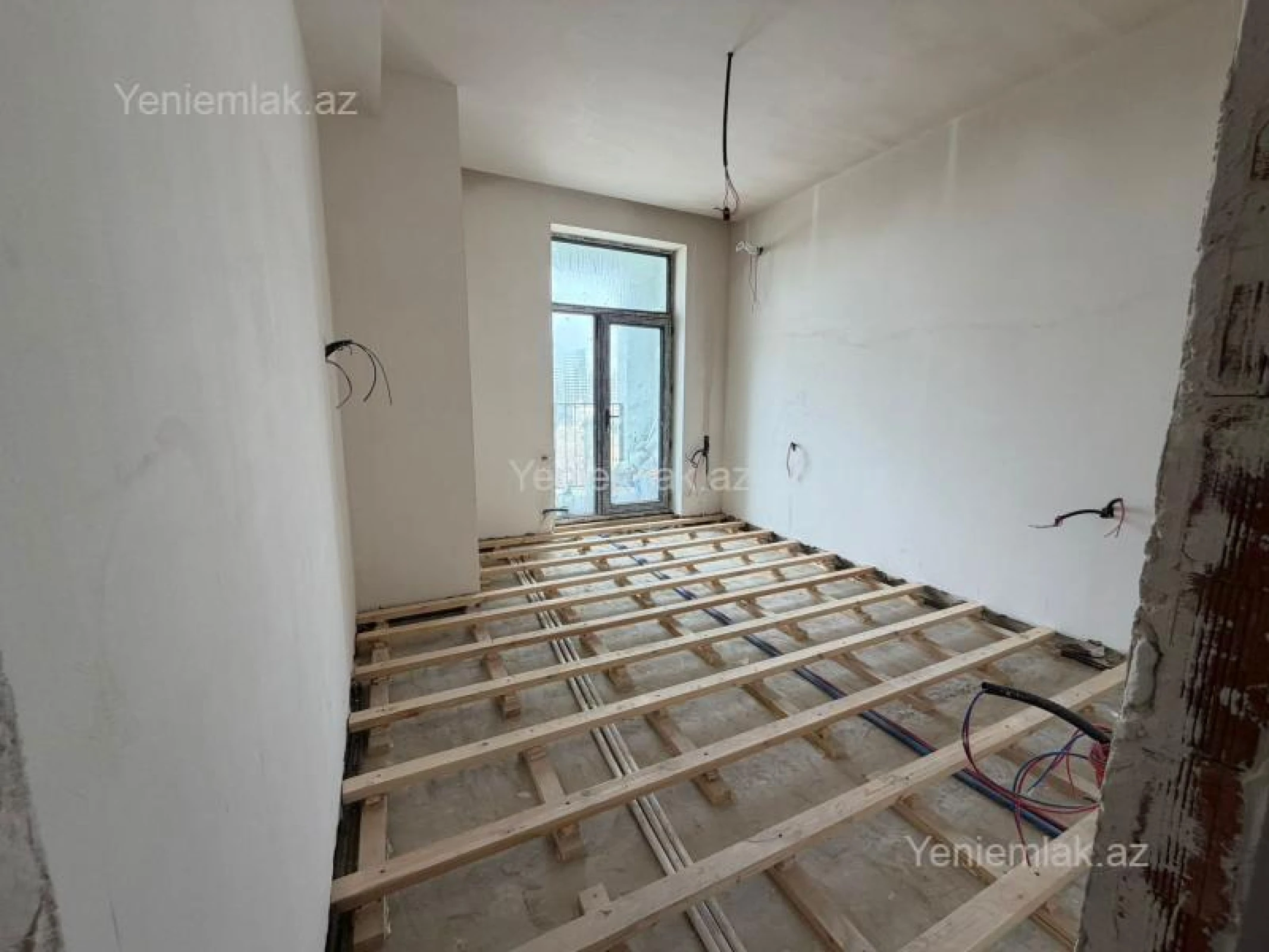 Satılır 2 otaqlı yeni tikili 69 m²