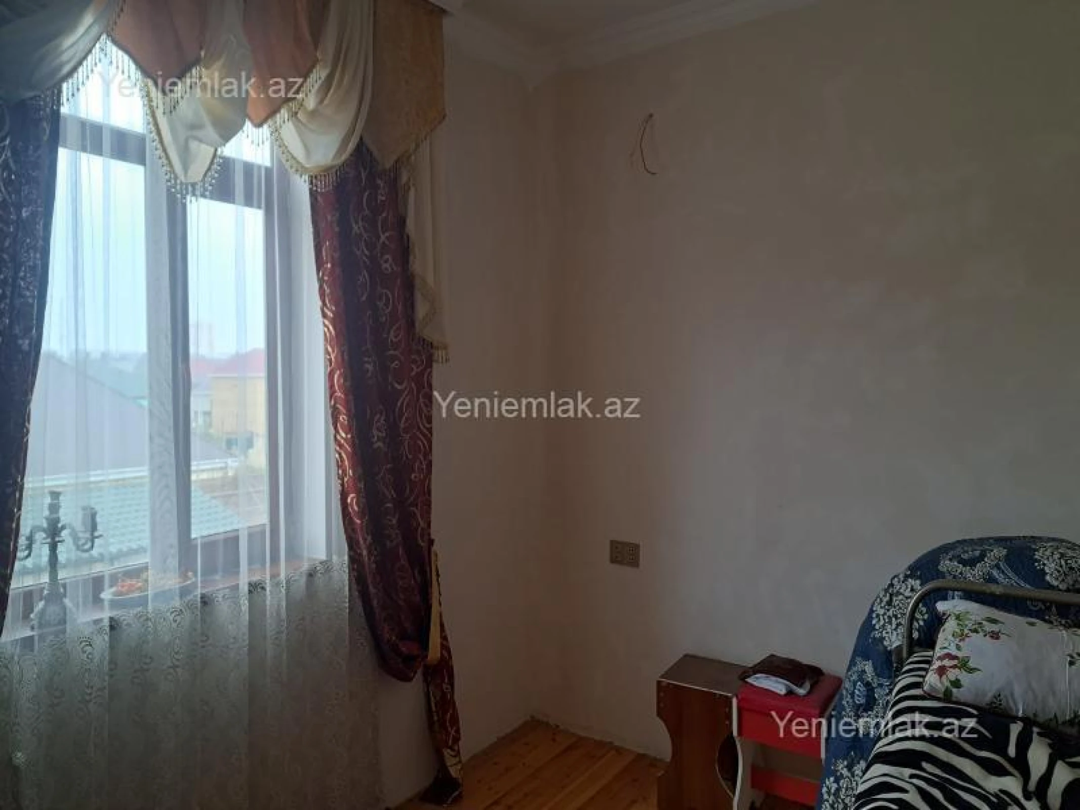 Satılır 4 otaqlı həyət evi 150 m²
