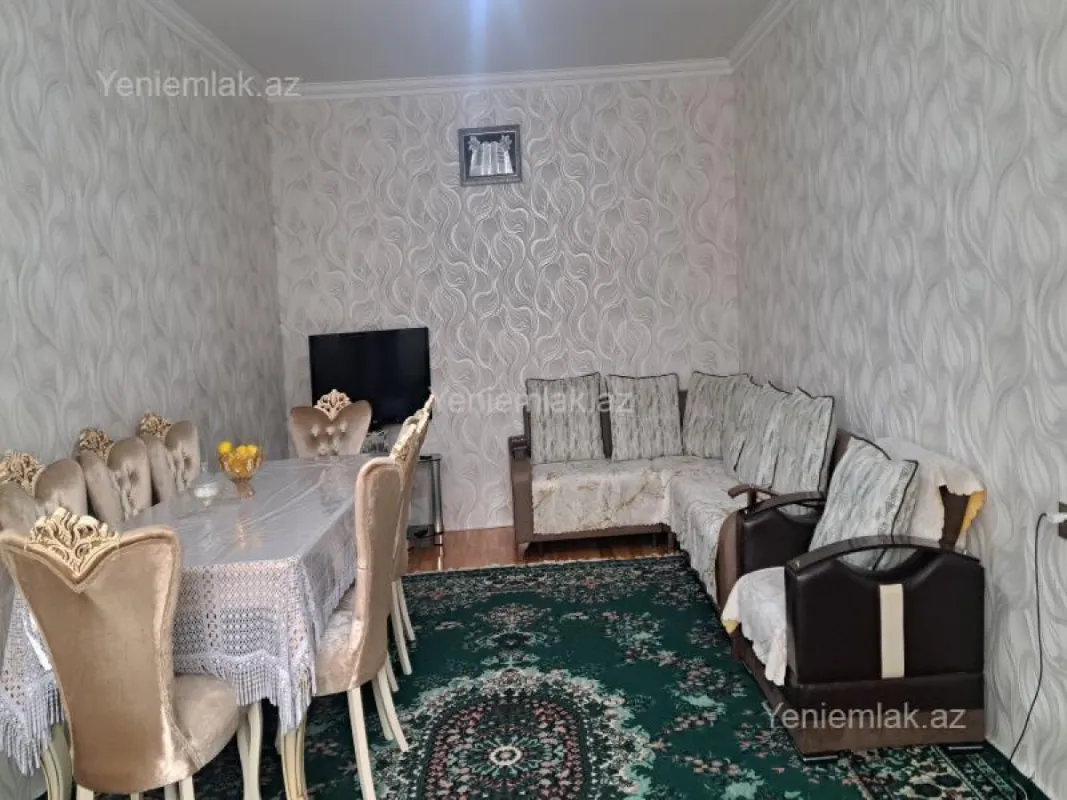 Satılır 4 otaqlı həyət evi 150 m²