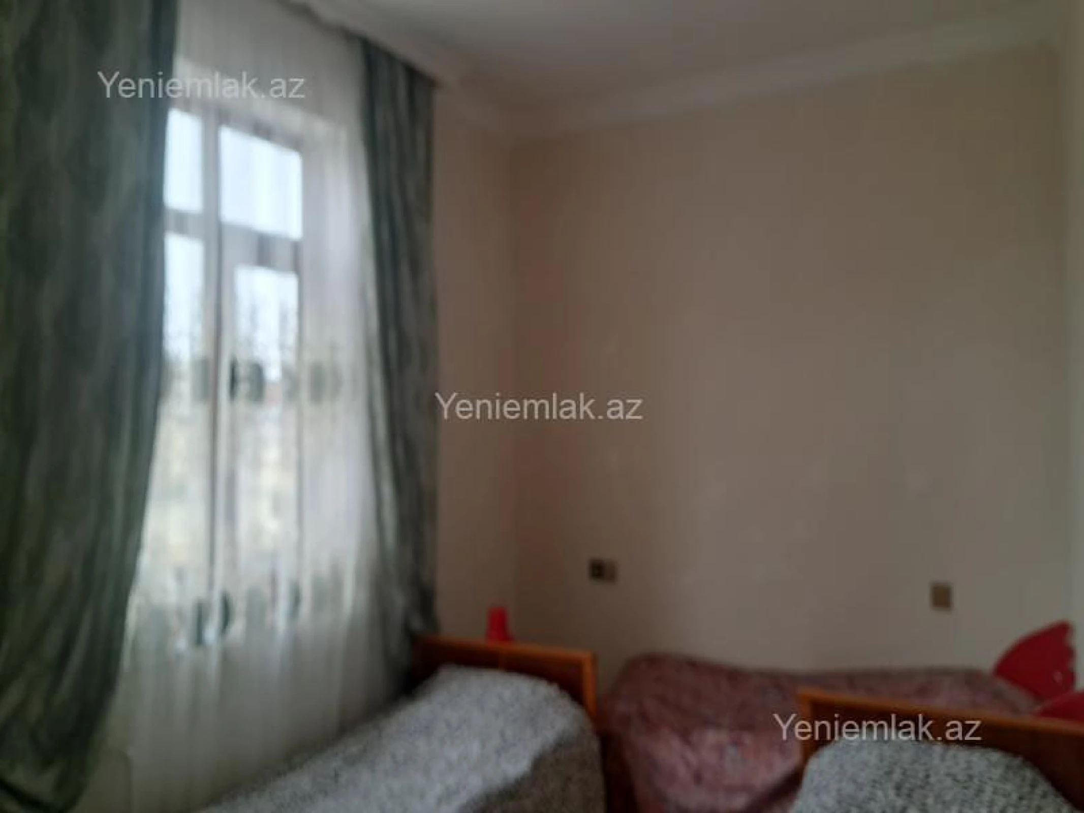Satılır 4 otaqlı həyət evi 150 m²