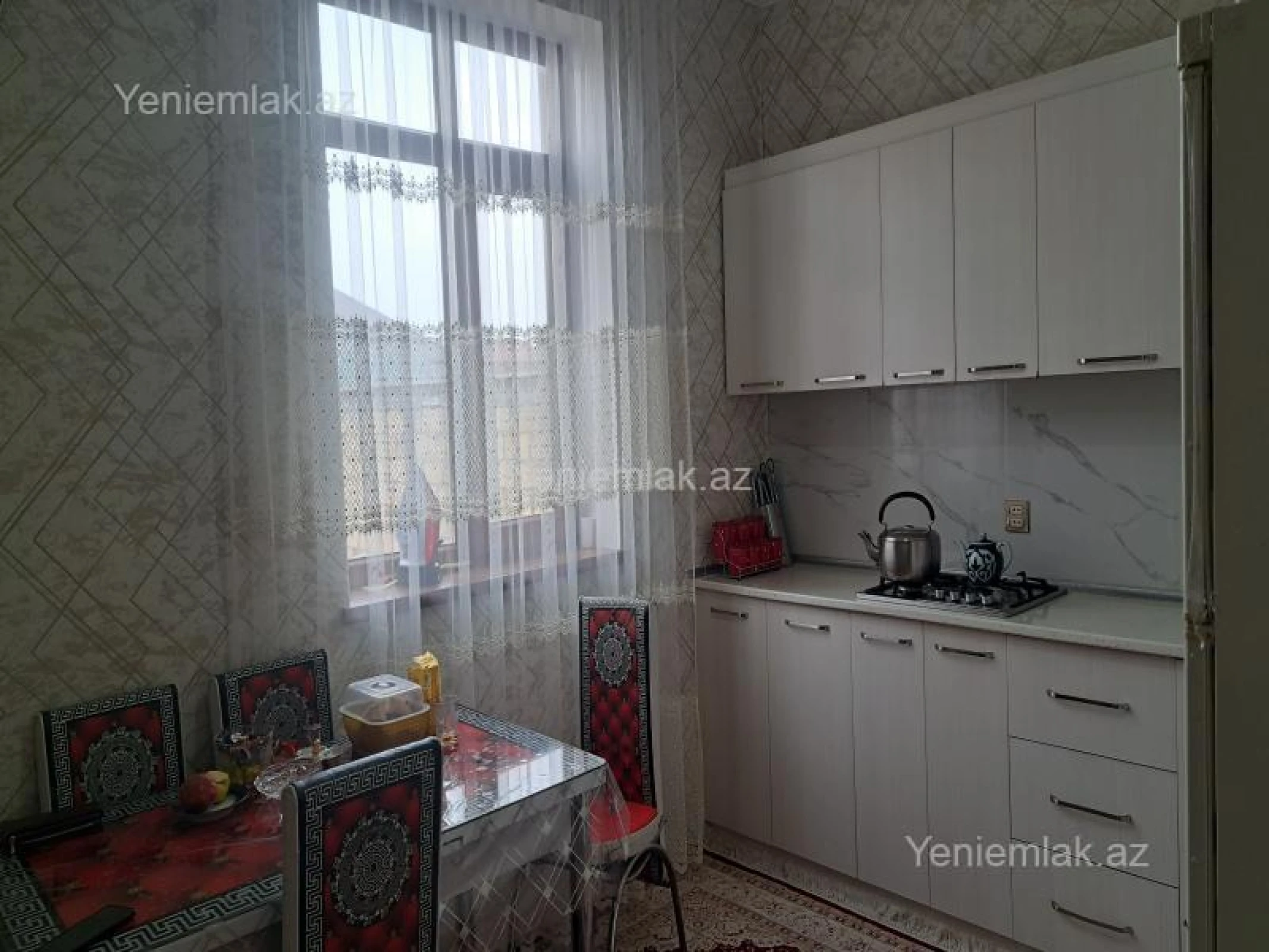 Satılır 4 otaqlı həyət evi 150 m²