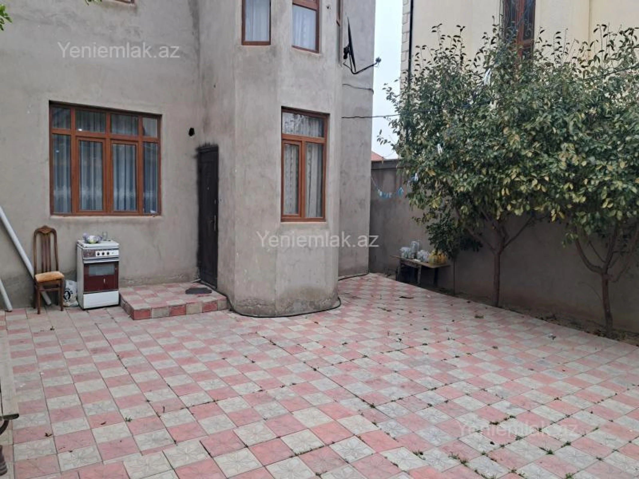 Satılır 4 otaqlı həyət evi 150 m²