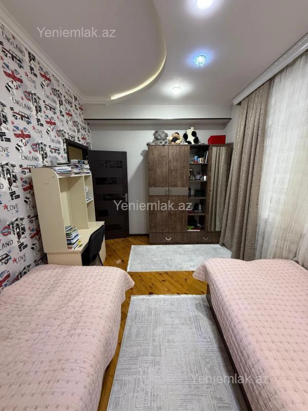 Satılır 3 otaqlı yeni tikili 125 m²