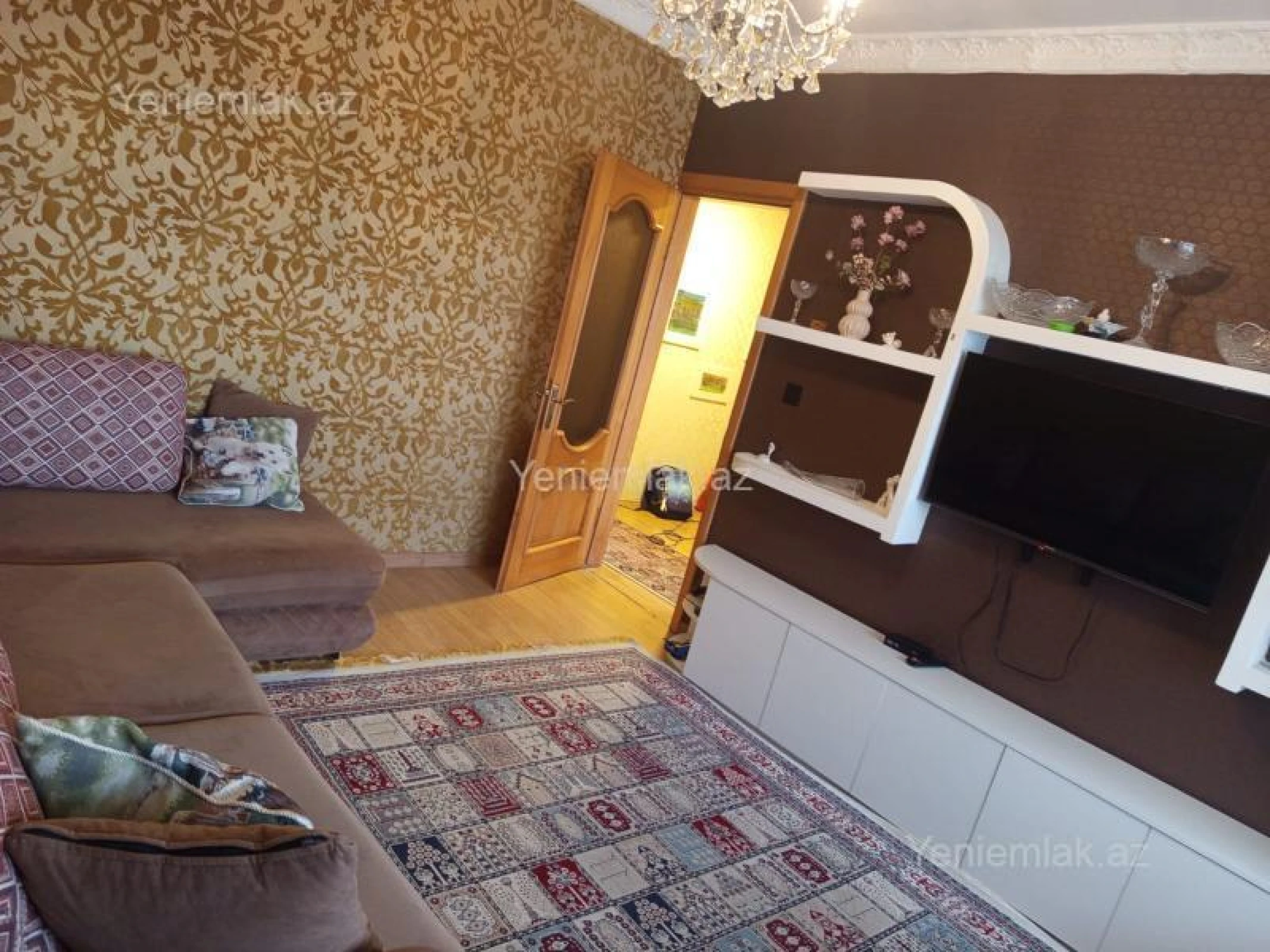 Satılır 3 otaqlı köhnə tikili 80 m²