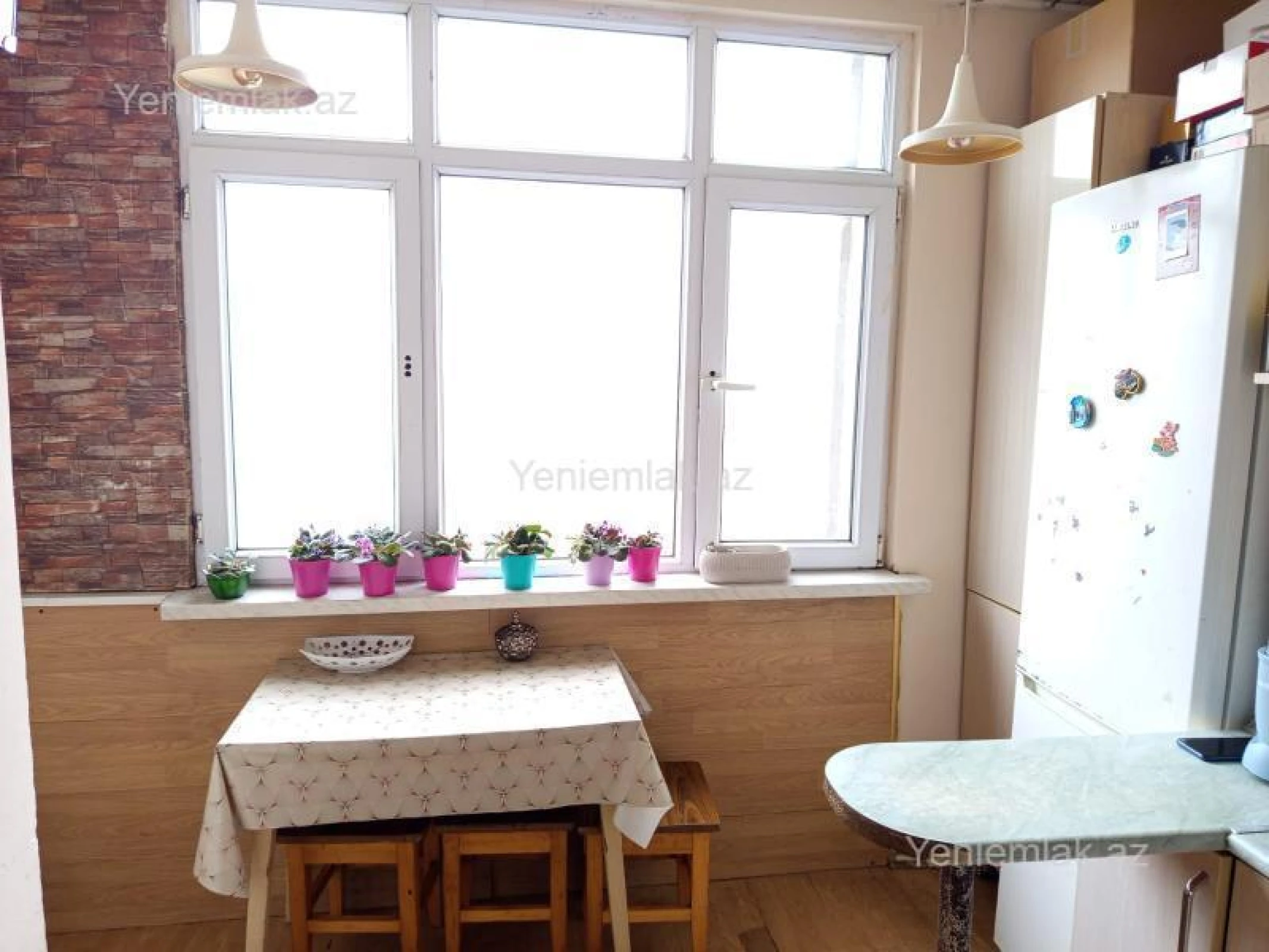 Satılır 3 otaqlı köhnə tikili 80 m²