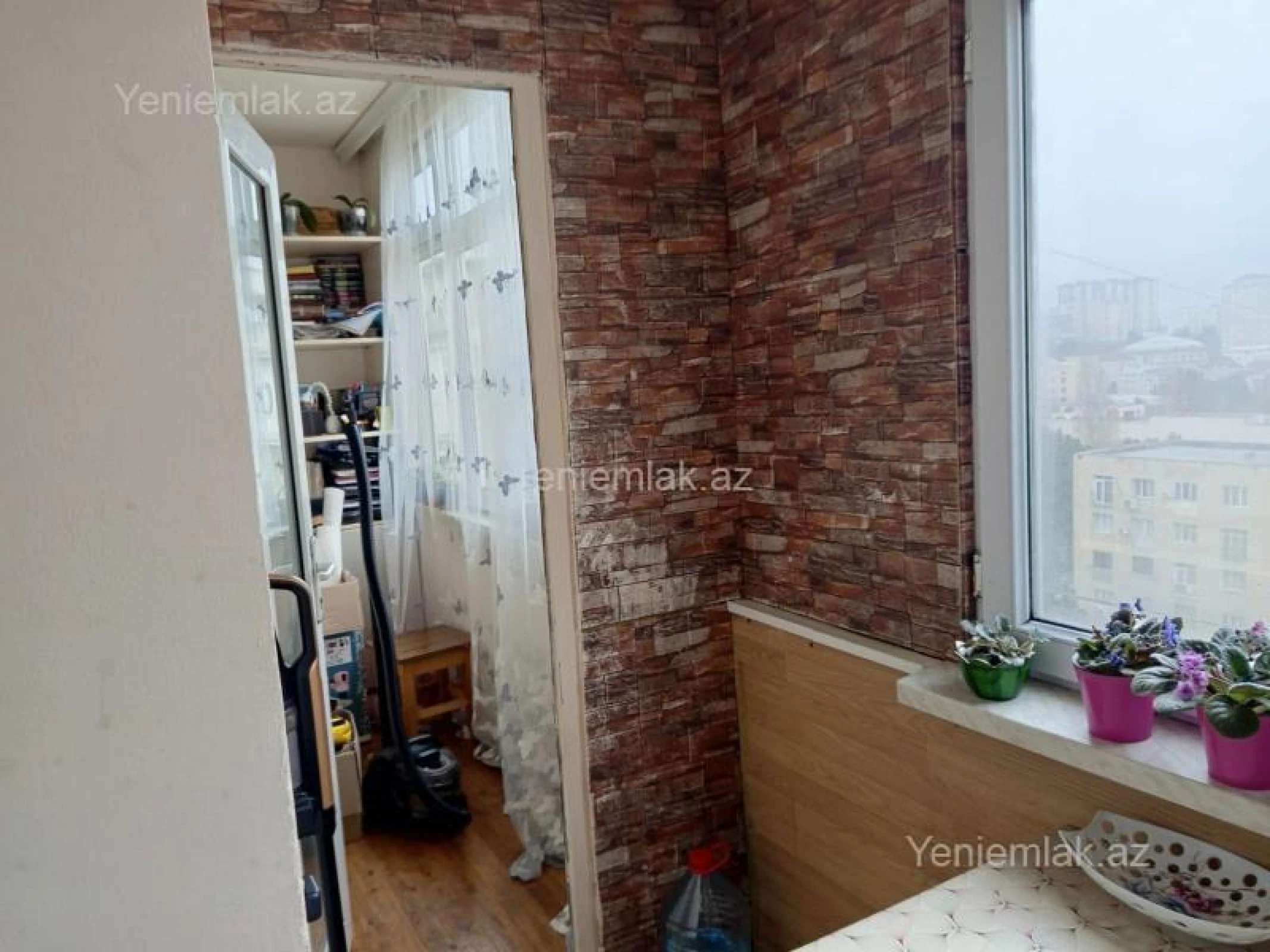 Satılır 3 otaqlı köhnə tikili 80 m²