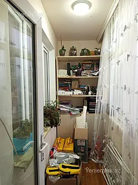 Satılır 3 otaqlı köhnə tikili 80 m²