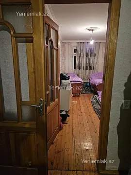 Satılır 3 otaqlı köhnə tikili 68 m²