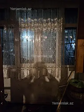 Satılır 3 otaqlı köhnə tikili 68 m²