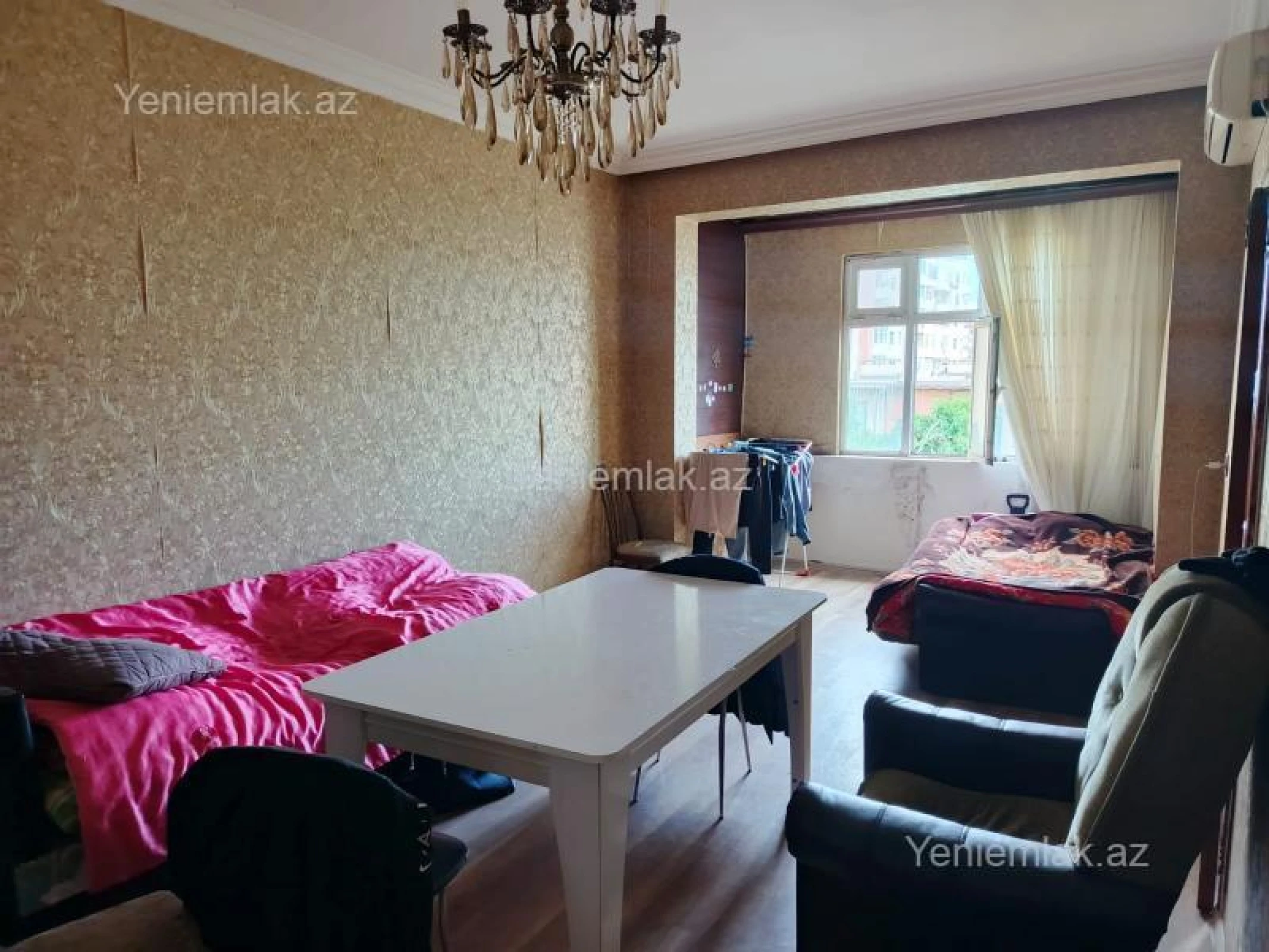 Satılır 2 otaqlı köhnə tikili 40 m²