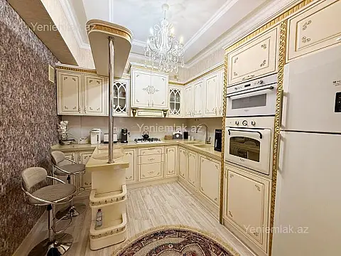 Satılır 3 otaqlı yeni tikili 85 m²