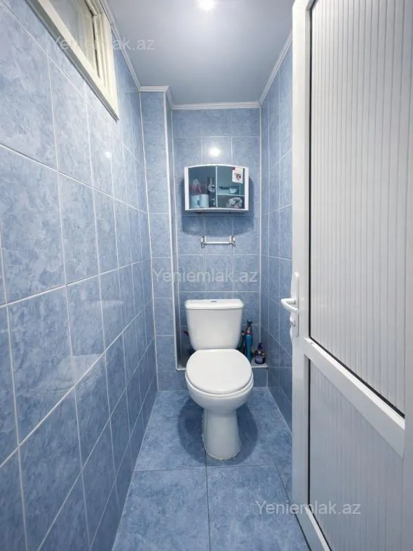 Satılır 2 otaqlı köhnə tikili 54 m²