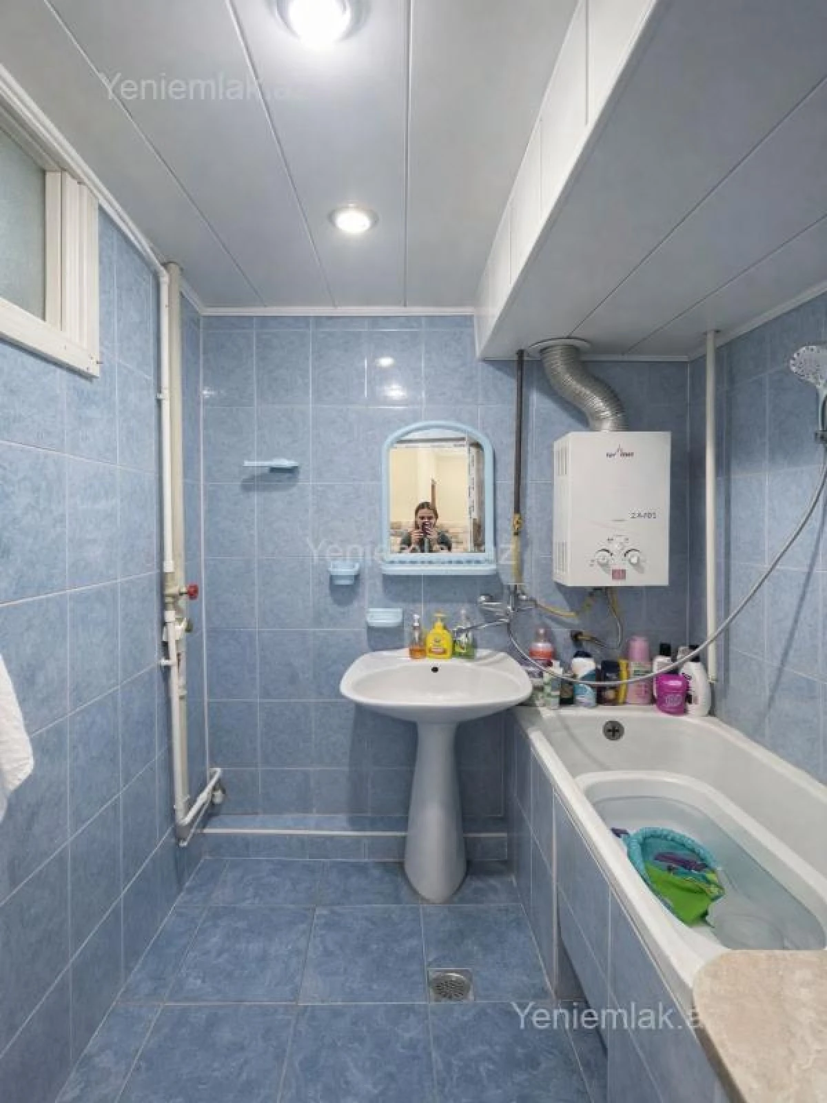 Satılır 2 otaqlı köhnə tikili 54 m²