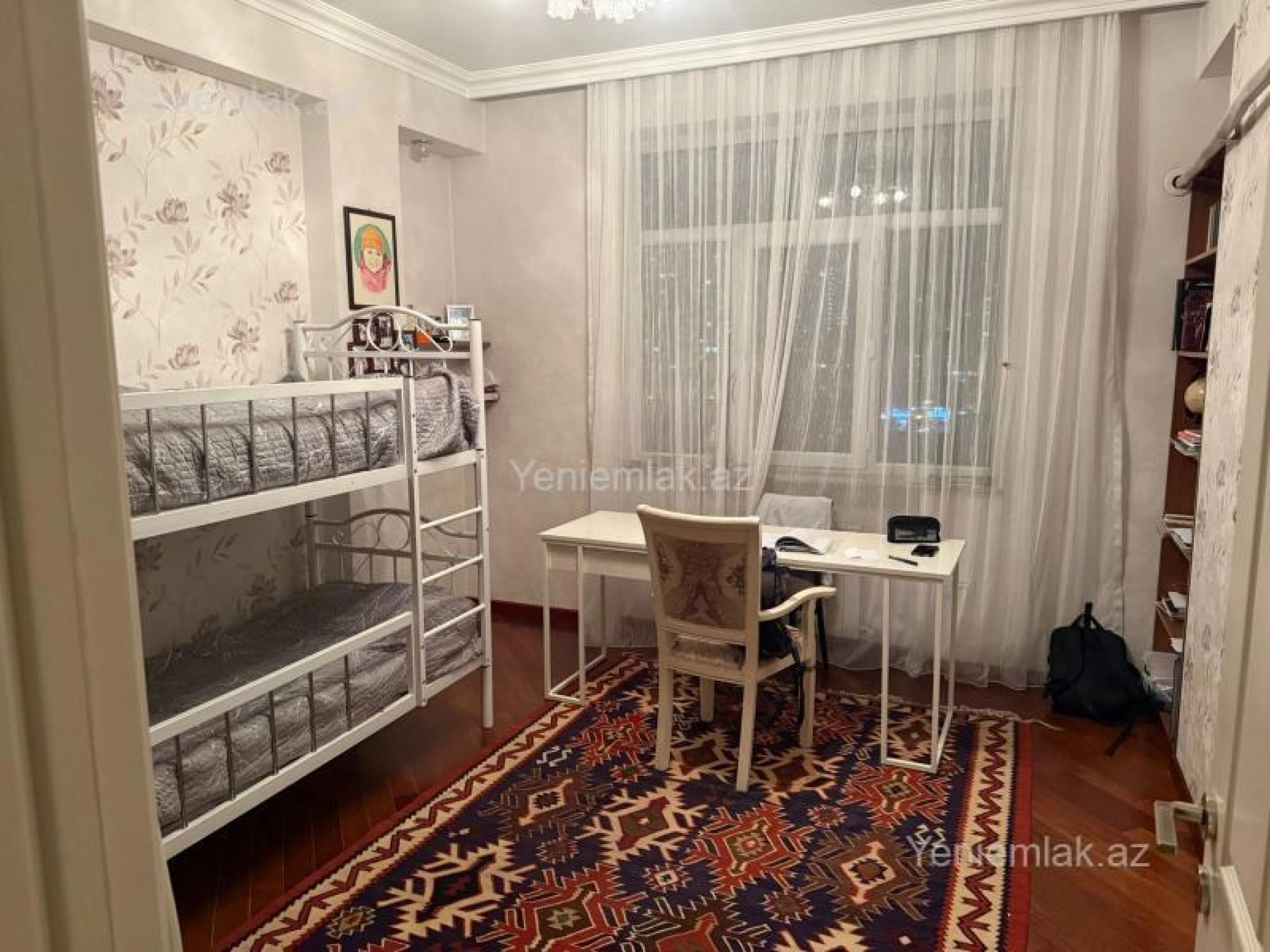 Satılır 3 otaqlı yeni tikili 155 m²