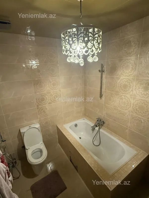 Satılır 3 otaqlı yeni tikili 155 m²