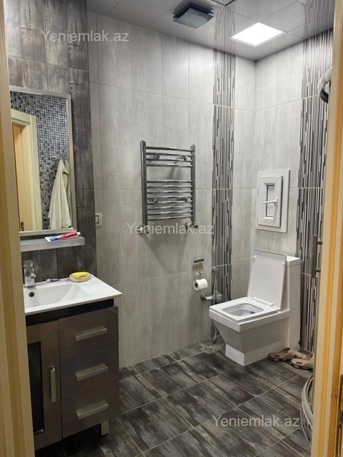 Satılır 3 otaqlı yeni tikili 155 m²