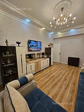 Satılır 3 otaqlı köhnə tikili 109 m²